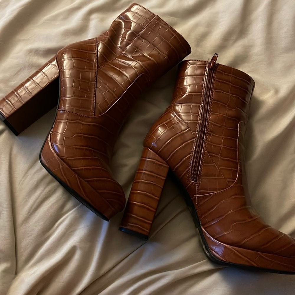 knee leather brown boots